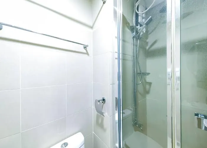 Citispace 1br Condotel At Fame Residences #fm28a Manila